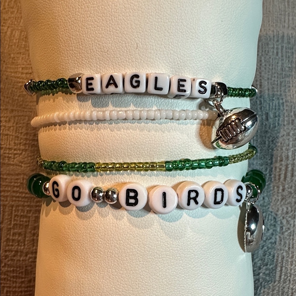 Eagles Beaded Bracelet Set